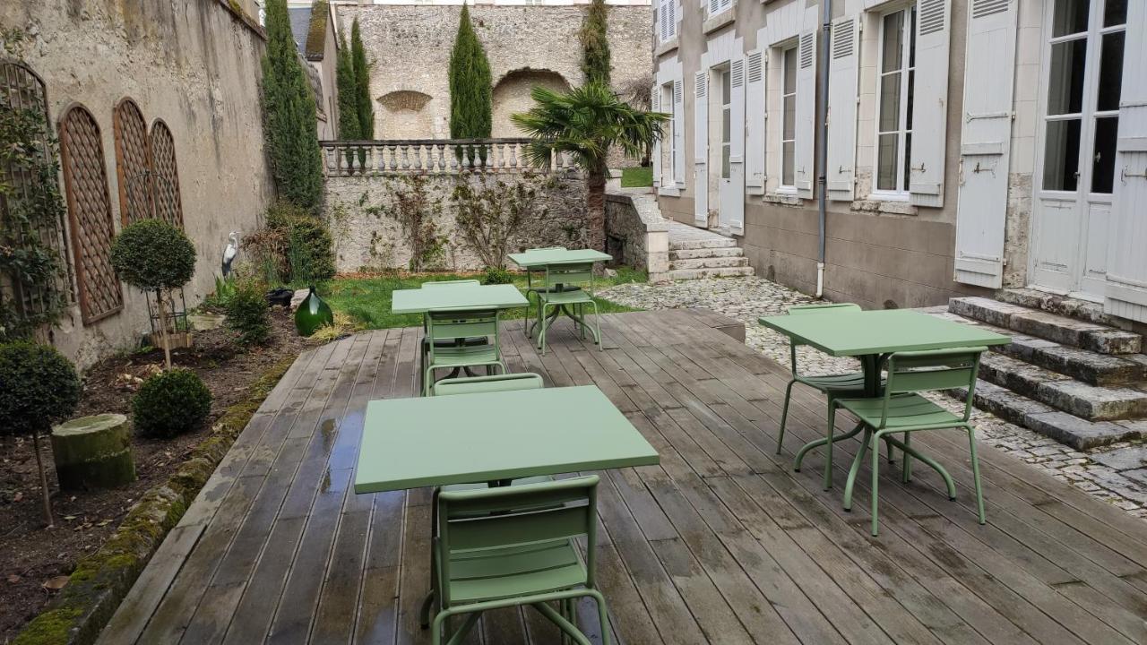 布鲁瓦Demeure Des Cordeliers Avec Parking Prive住宿加早餐旅馆 外观 照片